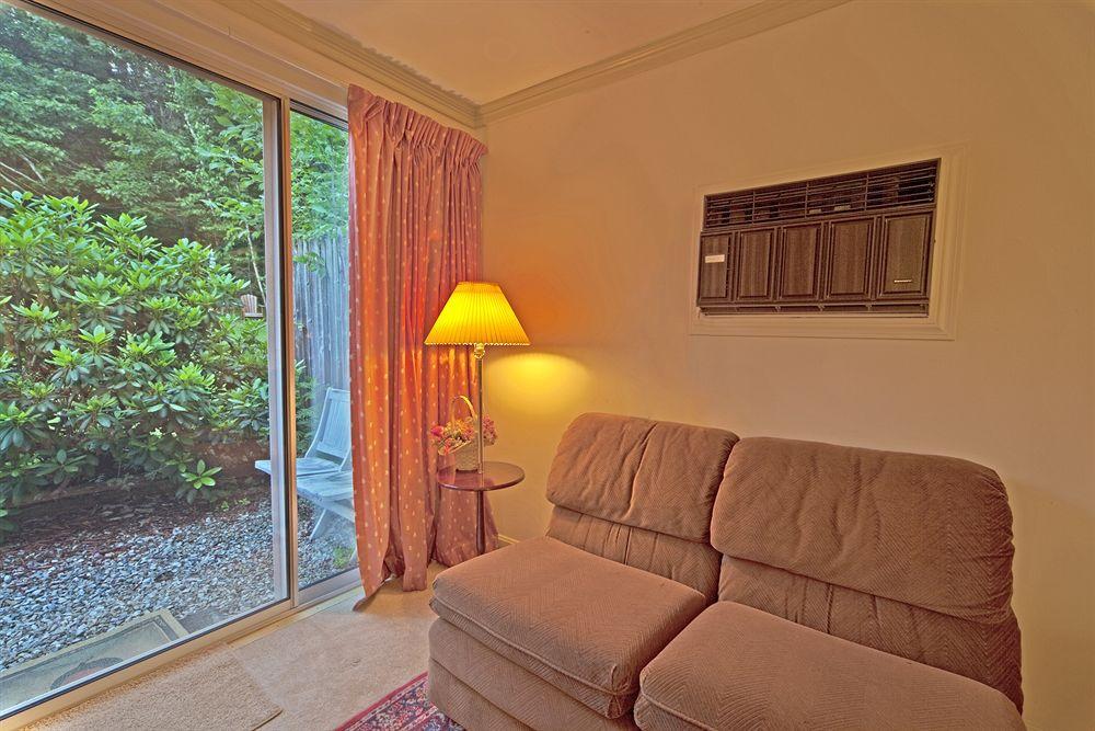 Governor'S Rock Motel Shaftsbury Luaran gambar