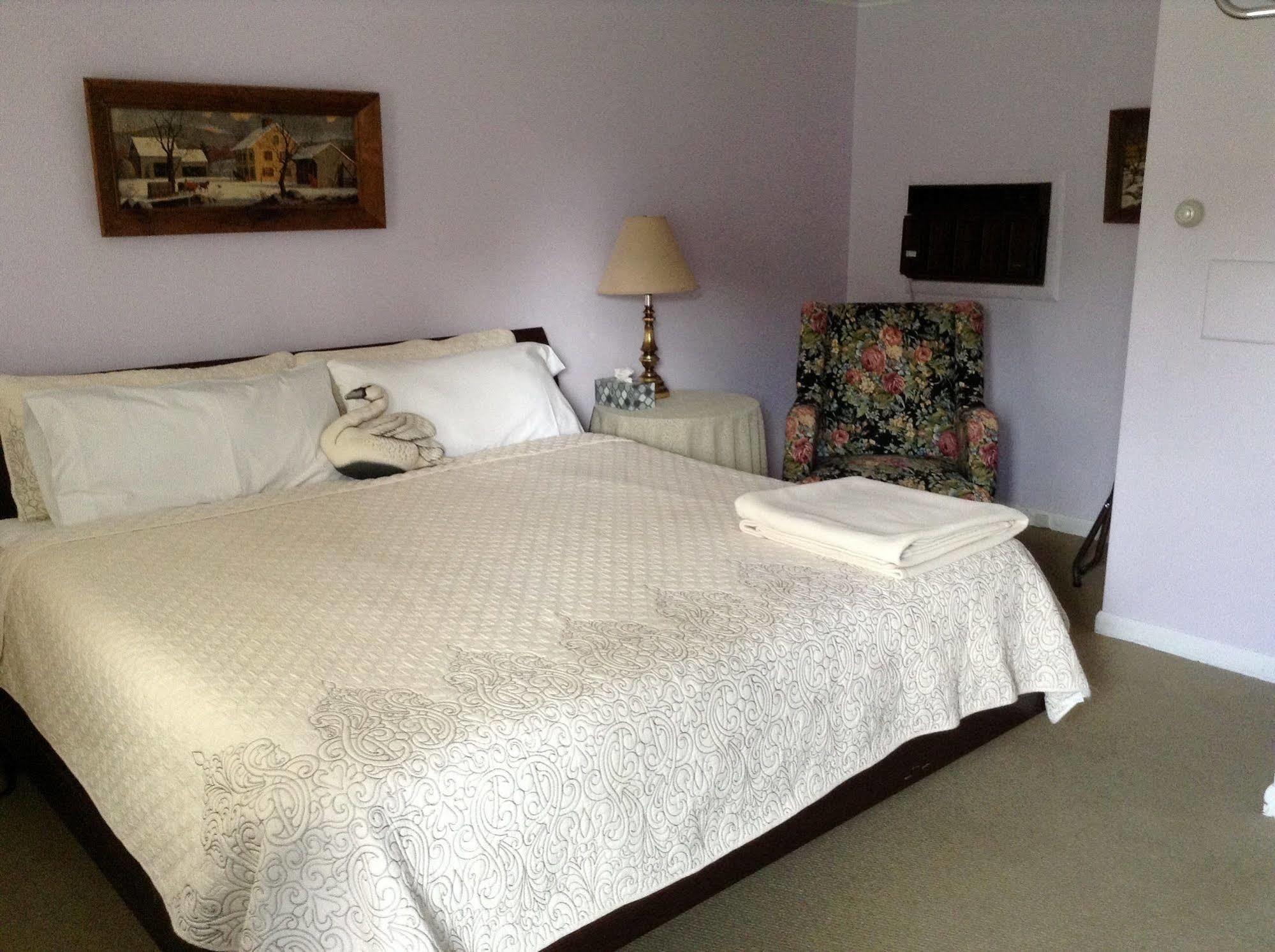 Governor'S Rock Motel Shaftsbury Luaran gambar